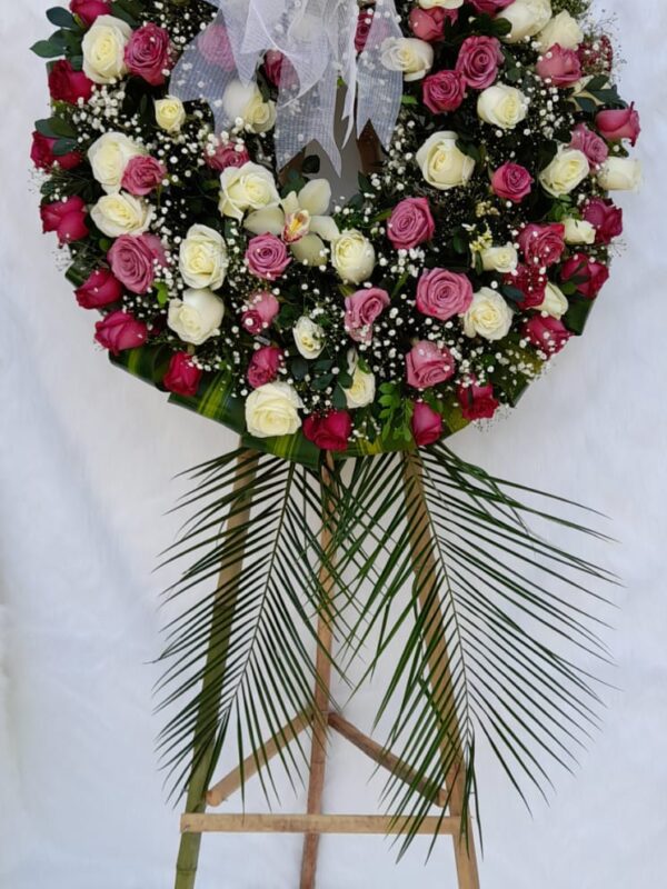 Corona fúnebre flores rosa